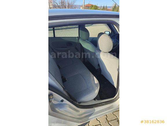 Sahibinden Renault Clio 1.4 Alize 2005 Model Eskişehir