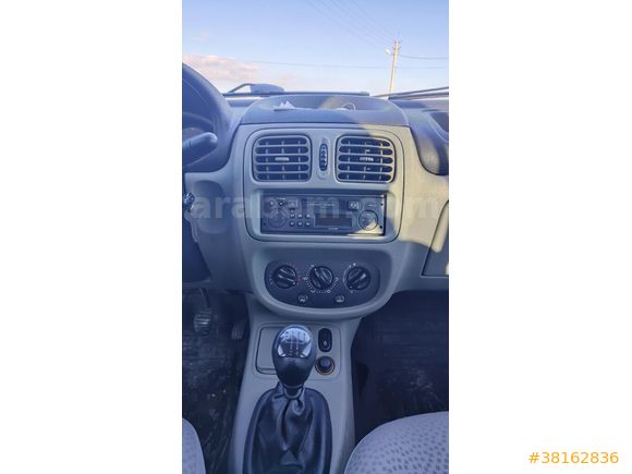 Sahibinden Renault Clio 1.4 Alize 2005 Model Eskişehir