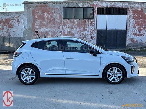 RENAULT CLİO 1.0TCE HATASIZ BOYASIZ TÜM KARTLARA 12 TAKSİT