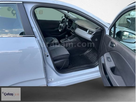 ÇETAŞ SULTANGAZİ'DEN 2025 RENAULT CLIO 1.0 TCE EVOLUTION %20 KDV