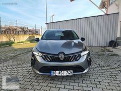 2025 MODEL CLİO 1.0 TCE EVOLUTİON X TRONİC COMFORT PAKET İLK EL