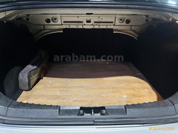 Sahibinden Ford Focus 1.6 TDCi Trend 2011 Model