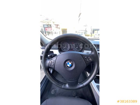 May Galeri den BMW 3 Serisi 316i Advantage 2011 Model 