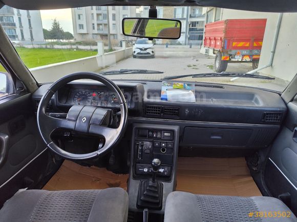 Sahibinden Renault R 9 1.4 Broadway 1995 Model