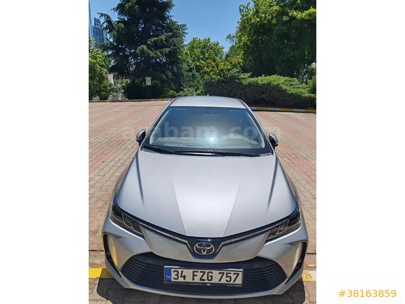 Sahibinden Toyota Corolla 1.5 Dream 2022 Model