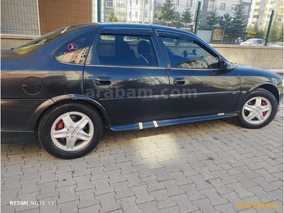 Sahibinden Opel Vectra 2.0 CD 1997 Model  305500 km Siyah