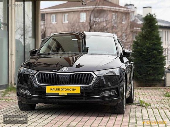 2024 SKODA OCTAVİA 1.5 E TEC PREMIUM 23.000 KM HATASIZ BOYASIZ