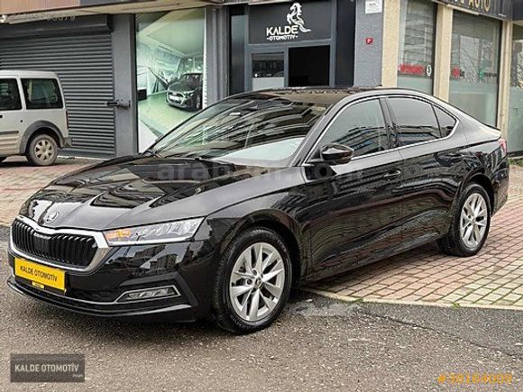 2024 SKODA OCTAVİA 1.5 E TEC PREMIUM 23.000 KM HATASIZ BOYASIZ