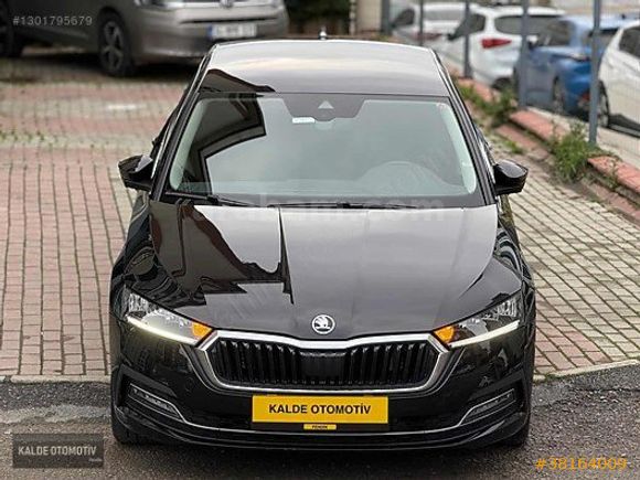 2024 SKODA OCTAVİA 1.5 E TEC PREMIUM 23.000 KM HATASIZ BOYASIZ