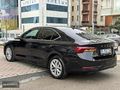 2024 SKODA OCTAVİA 1.5 E TEC PREMIUM 23.000 KM HATASIZ BOYASIZ