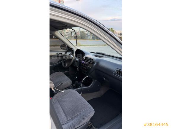 Sahibinden Honda Civic 1.4 i S 1998 Model 