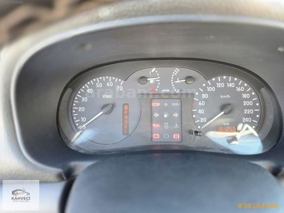 KAHVECİ OTO DAN CLİO 162 BİN KM MASRAFSIZ.