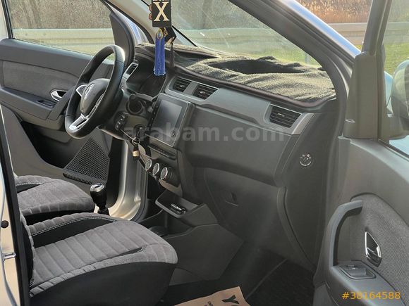 Sahibinden Renault Express Combi 1.5 BlueDCI Touch 2024 Model
