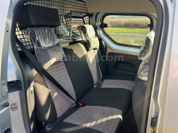 Sahibinden Renault Express Combi 1.5 BlueDCI Touch 2024 Model