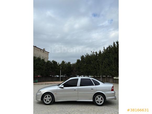 DEĞİŞENSİZ/BAKIMLI/KLİMALI/1.6VECTRA