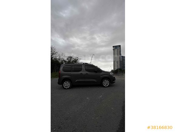 Sahibinden Opel Combo 1.5 CDTI Ultimate 2022 Model 