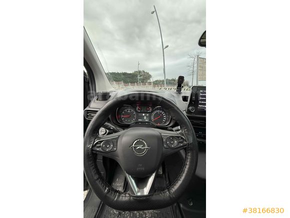 Sahibinden Opel Combo 1.5 CDTI Ultimate 2022 Model 