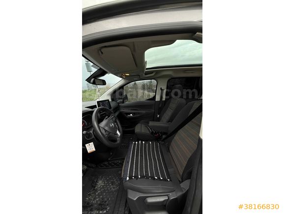 Sahibinden Opel Combo 1.5 CDTI Ultimate 2022 Model 
