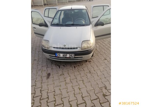 Sahibinden Renault Clio 1.4 RTA 2001 Model