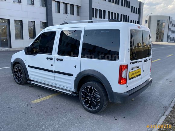 Galeriden Ford Tourneo Connect 1.8 TDCI Deluxe 2011 Model Malatya