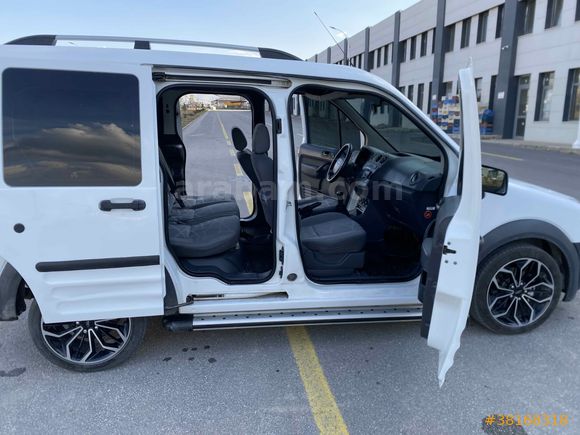 Galeriden Ford Tourneo Connect 1.8 TDCI Deluxe 2011 Model Malatya