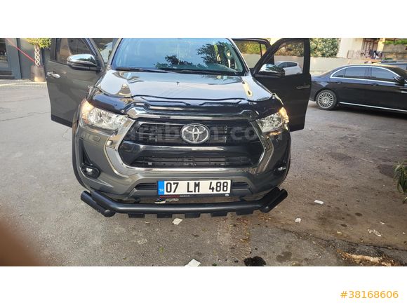 Sahibinden Toyota Hilux 2.4 D-4D 4x2 Adventure 2022 Model