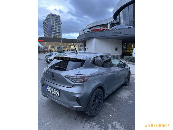 Sahibinden Renault Clio 1.0 TCe Techno Esprit Alpine 2024 Model 