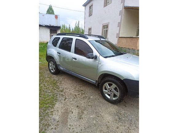 2012 Duster LPG’li – Hasar Kaydı Yok – Temiz Aile Aracı”