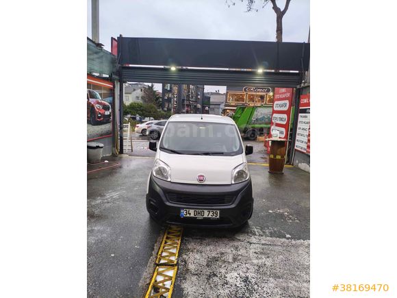 Sahibinden Fiat Fiorino Cargo 1.3 Multijet 2020 Model  84.000 km Beyaz