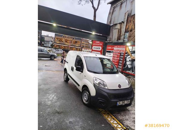 Sahibinden Fiat Fiorino Cargo 1.3 Multijet 2020 Model  84.000 km Beyaz
