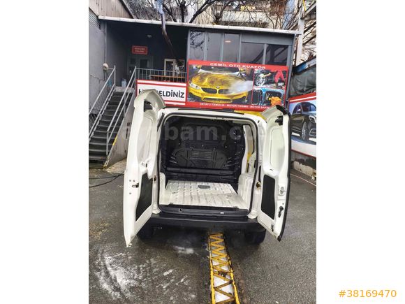 Sahibinden Fiat Fiorino Cargo 1.3 Multijet 2020 Model  84.000 km Beyaz