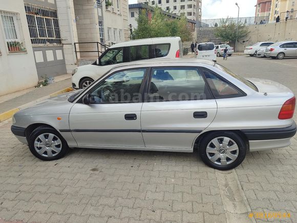 Sahibinden Opel Astra 1.6 Classic 2001 Model