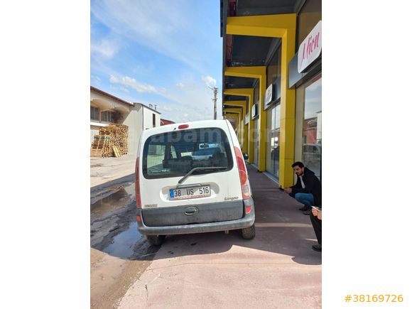 yeni motor,otomobil ruhsatlı Kangoo 1.9 D RN 2000 Model