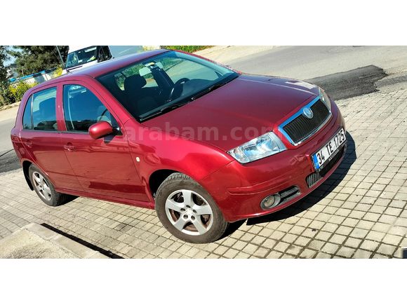 Sahibinden Skoda Fabia 1.4 Ambiante 2006 Model  282.000 km Bordo