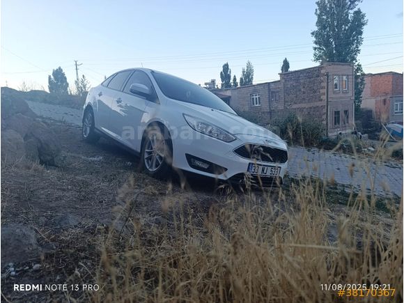 Sahibinden Ford Focus 1.6 Ti-VCT Trend X 2015 Model