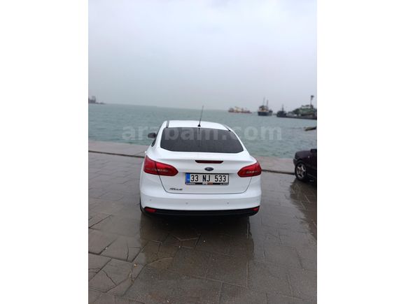 Sahibinden Ford Focus 1.6 Ti-VCT Trend X 2015 Model