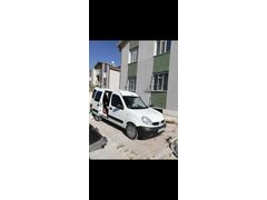 Sahibinden Renault Kangoo 1.5 dCi Expression 2011 Model