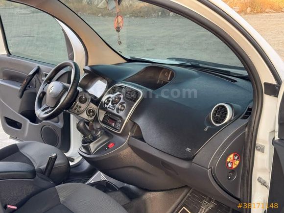 Sahibinden Renault Kangoo Multix 1.5 dCi Joy 2017 Model
