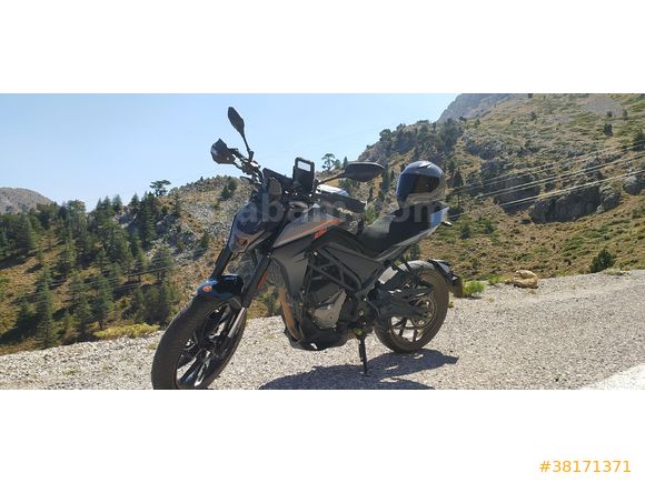 Bakımlı, düşük km, ekstralı CFmoto 250NK