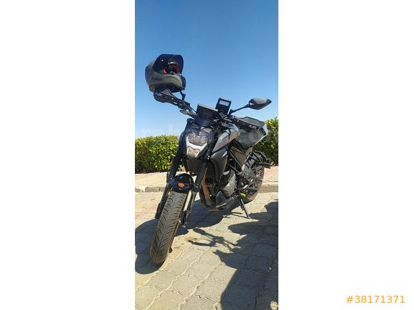 Bakımlı, düşük km, ekstralı CFmoto 250NK