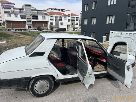Yeni vizeli Sahibinden Renault R 12 Toros 1999 Model 