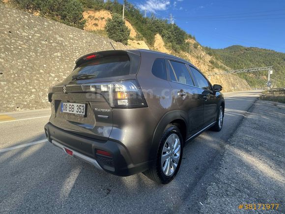 Sahibinden Suzuki SX4 S-Cross 1.4 Elegance 2022 Model 
