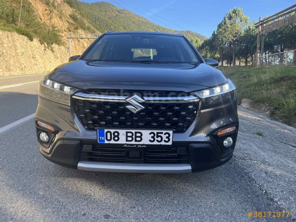 Sahibinden Suzuki SX4 S-Cross 1.4 Elegance 2022 Model 