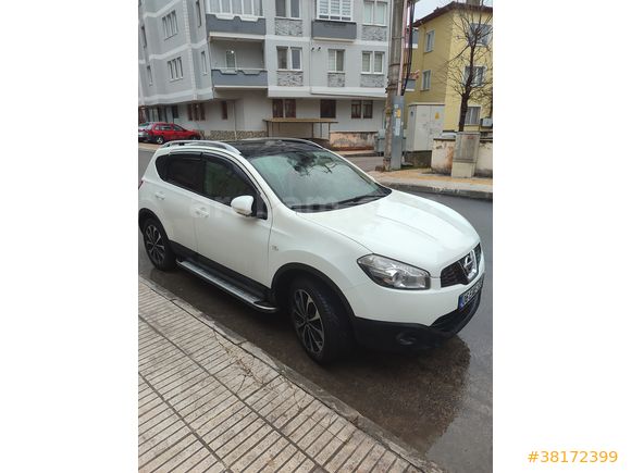 Sahibinden Nissan Qashqai 1.6 Black Edition 2012 Model