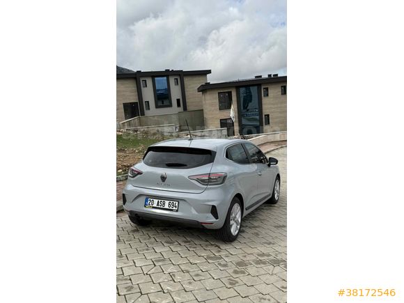 Sahibinden Renault Clio 1.0 TCe Evolution 2025 Model 