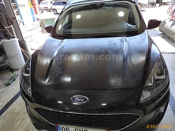 BER-SA AUTO FORD KUGA 2020