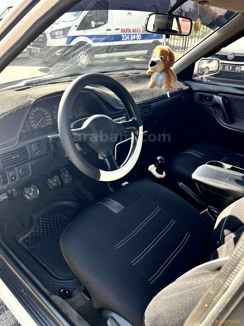 Sahibinden Mazda 323 1.6 GLX 1995 Model Mersin 290.000 km Beyaz 7