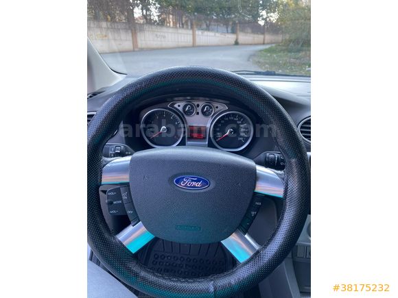 Sahibinden Ford Focus 1.6 Titanium 2009 Model Mersin 197.000 km Gri