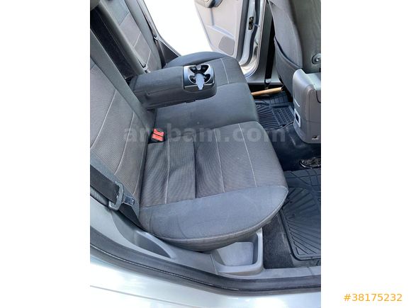 Sahibinden Ford Focus 1.6 Titanium 2009 Model Mersin 197.000 km Gri