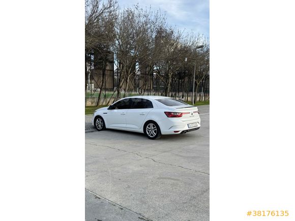 Sahibinden Renault Megane 1.5 Blue DCI Joy 2020 Model 